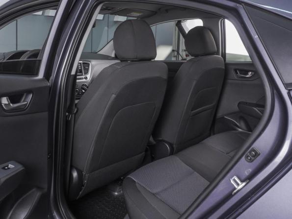 Hyundai Solaris II Рестайлинг с пробегом 2021 года, цена 1 600 000 рублей, 88050 км, седан, Автокод Объявления