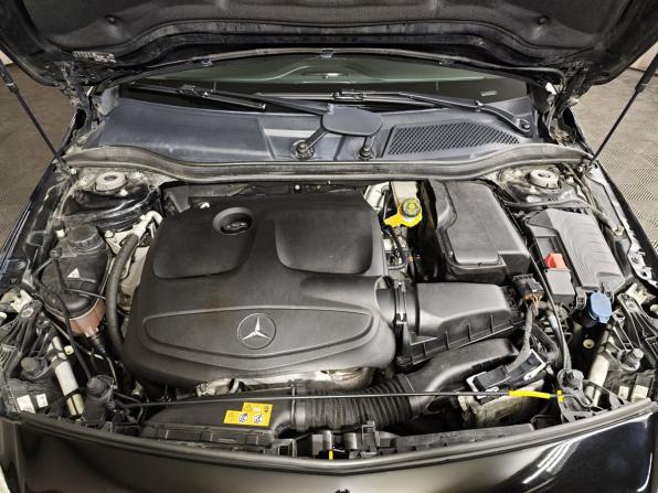 Mercedes-Benz A-Класс III (W176) Рестайлинг с пробегом 2017 года, цена 1 579 000 рублей, 157934 км, хэтчбек, Автокод Объявления