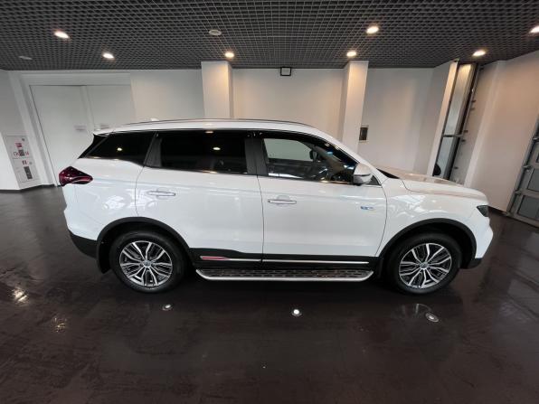 Geely Atlas Pro с пробегом 2022 года, цена 2 480 000 рублей, 38948 км, внедорожник, Автокод Объявления