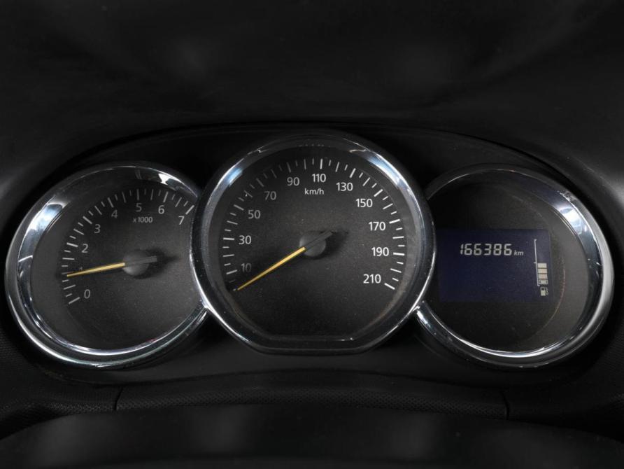 Renault Duster I Рестайлинг Ростов-на-Дону  - изображение 19