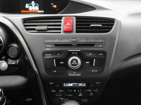 Honda Civic IX с пробегом 2012 года, цена 1 210 000 рублей, 199273 км, хэтчбек, Автокод Объявления