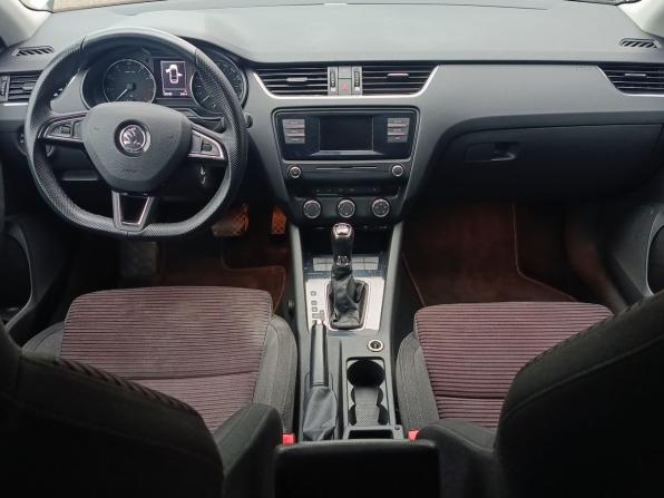 Skoda Octavia III (A7) с пробегом 2015 года, цена 1 349 000 рублей, 130289 км, лифтбек, Автокод Объявления