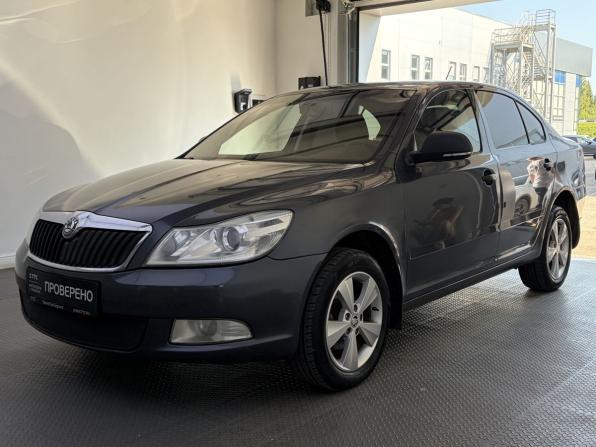 Skoda Octavia II (A5) Рестайлинг с пробегом 2011 года, цена 649 000 рублей, 216513 км, лифтбек, Автокод Объявления