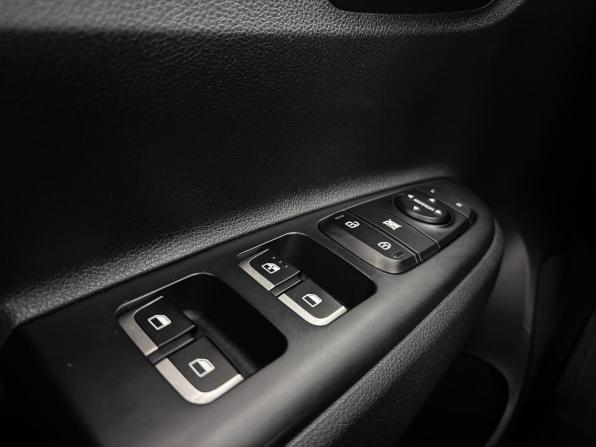 Kia Rio IV Рестайлинг с пробегом 2021 года, цена 1 725 000 рублей, 126950 км, хэтчбек, Автокод Объявления