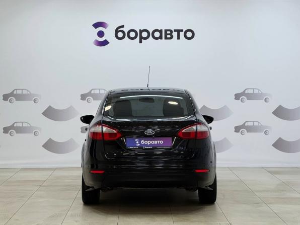 Ford Fiesta Mk6 Рестайлинг с пробегом 2015 года, цена 680 000 рублей, 150290 км, седан, Автокод Объявления