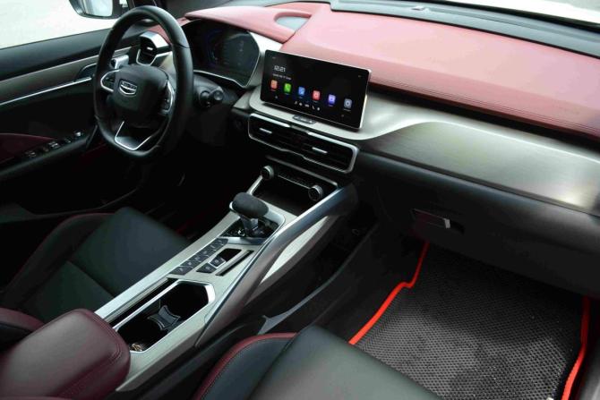 Geely Coolray I с пробегом 2023 года, цена 1 870 000 рублей, 32263 км, внедорожник, Автокод Объявления