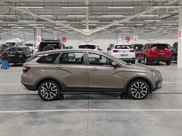 Lada (ВАЗ) Vesta I Рестайлинг (NG) с пробегом 2024 года, цена 1 549 000 рублей, 24298 км, универсал, Автокод Объявления