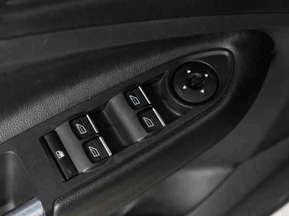 Ford Kuga II с пробегом 2013 года, цена 1 099 000 рублей, 188282 км, внедорожник, Автокод Объявления