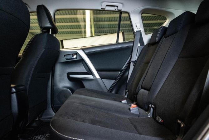 Toyota RAV4 IV (XA40) с пробегом 2015 года, цена 1 879 000 рублей, 174547 км, внедорожник, Автокод Объявления