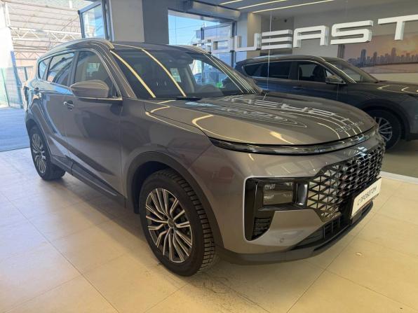 Soueast S07 с пробегом 2024 года, цена 2 800 000 рублей, 5357 км, внедорожник, Автокод Объявления