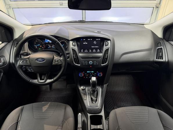 Ford Focus III Рестайлинг с пробегом 2019 года, цена 1 200 000 рублей, 120000 км, хэтчбек, Автокод Объявления