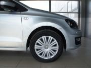 Volkswagen Polo V Рестайлинг Березовский  - изображение 24