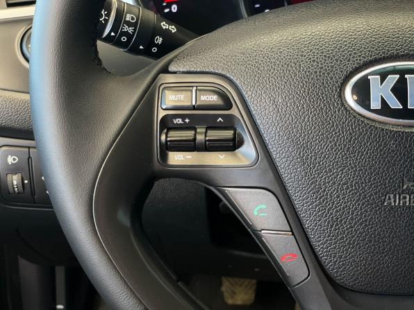 Kia Ceed II с пробегом 2012 года, цена 895 000 рублей, 102095 км, хэтчбек, Автокод Объявления