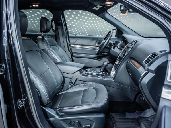 Ford Explorer V Рестайлинг 2 с пробегом 2019 года, цена 3 290 000 рублей, 93062 км, внедорожник, Автокод Объявления