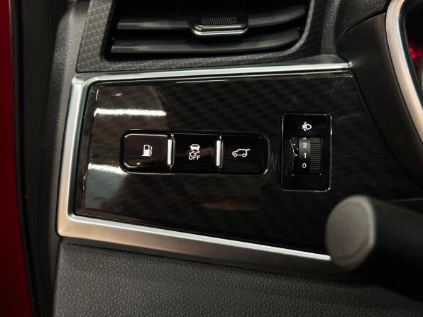 Dongfeng Fengon ix5 с пробегом 2024 года, цена 1 620 000 рублей, 9000 км, внедорожник, Автокод Объявления