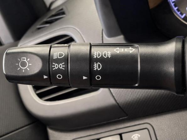 Hyundai Solaris I с пробегом 2013 года, цена 957 000 рублей, 96000 км, хэтчбек, Автокод Объявления