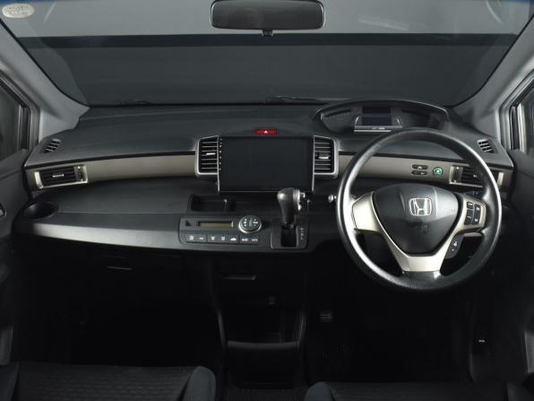 Honda Freed I Рестайлинг с пробегом 2012 года, цена 999 995 рублей, 184410 км, компактвэн, Автокод Объявления