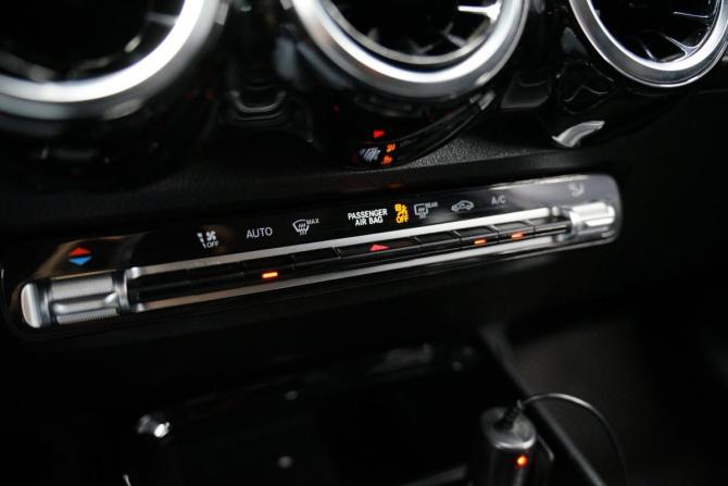 Mercedes-Benz GLB I (X247) с пробегом 2020 года, цена 3 601 000 рублей, 102633 км, внедорожник, Автокод Объявления