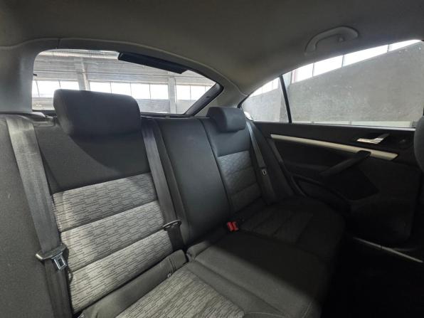 Skoda Octavia II (A5) Рестайлинг с пробегом 2011 года, цена 650 000 рублей, 272455 км, лифтбек, Автокод Объявления
