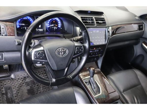 Toyota Camry VII (XV50) Рестайлинг 2 с пробегом 2017 года, цена 2 206 900 рублей, 179000 км, седан, Автокод Объявления