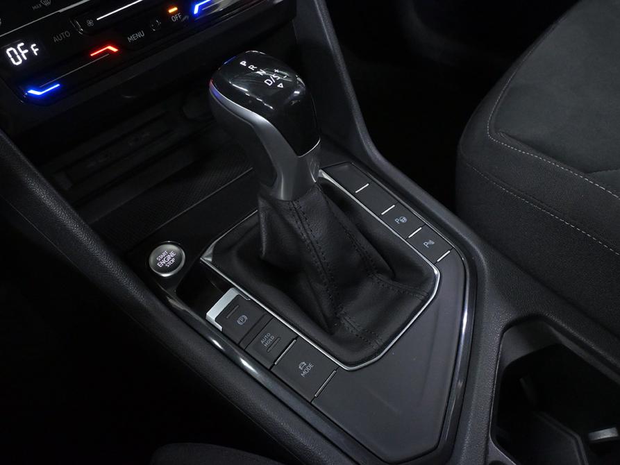 Volkswagen Tiguan II Рестайлинг Москва  - изображение 12