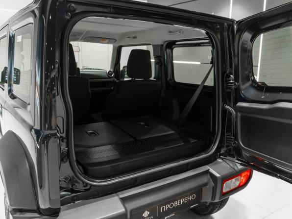 Suzuki Jimny IV с пробегом 2025 года, цена 3 990 000 рублей, 25 км, внедорожник, Автокод Объявления
