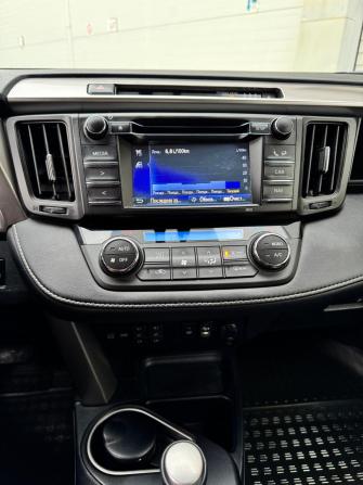 Toyota RAV4 IV (XA40) Рестайлинг с пробегом 2015 года, цена 2 075 000 рублей, 151260 км, внедорожник, Автокод Объявления