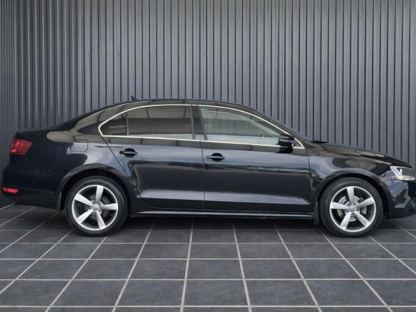 Volkswagen Jetta VI с пробегом 2012 года, цена 1 297 000 рублей, 90401 км, седан, Автокод Объявления