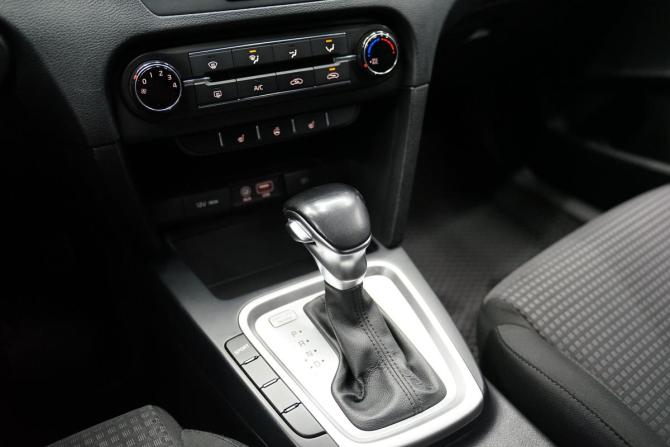 Kia Ceed III с пробегом 2019 года, цена 1 688 000 рублей, 179624 км, универсал, Автокод Объявления