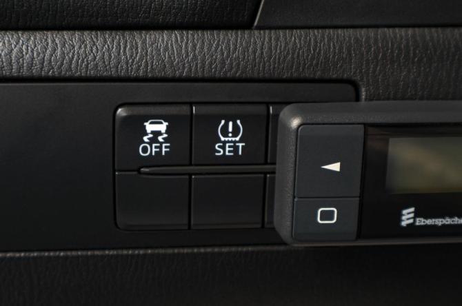 Mazda 3 III (BM) с пробегом 2014 года, цена 1 429 000 рублей, 183000 км, хэтчбек, Автокод Объявления