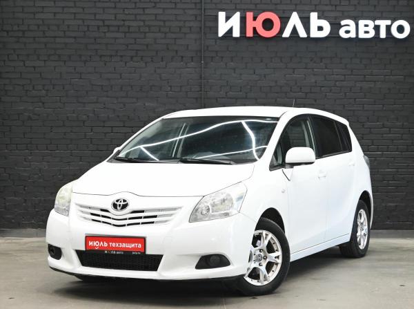 Toyota Verso I с пробегом 2011 года, цена 1 030 000 рублей, 210021 км, компактвэн, Автокод Объявления