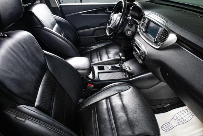 Kia Sorento III Prime Рестайлинг с пробегом 2018 года, цена 2 449 000 рублей, 144122 км, внедорожник, Автокод Объявления