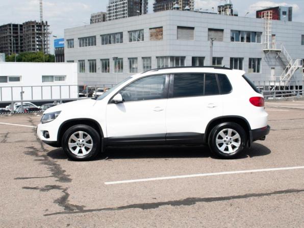 Volkswagen Tiguan I Рестайлинг с пробегом 2012 года, цена 1 218 000 рублей, 118001 км, внедорожник, Автокод Объявления