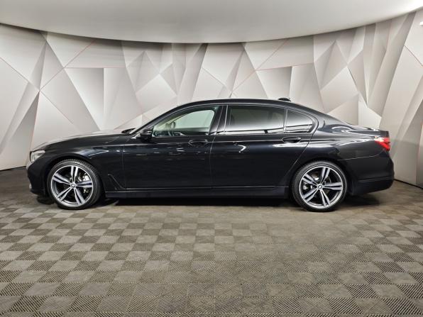 BMW 7 серии VI (G11/G12) с пробегом 2018 года, цена 3 295 000 рублей, 233257 км, седан, Автокод Объявления