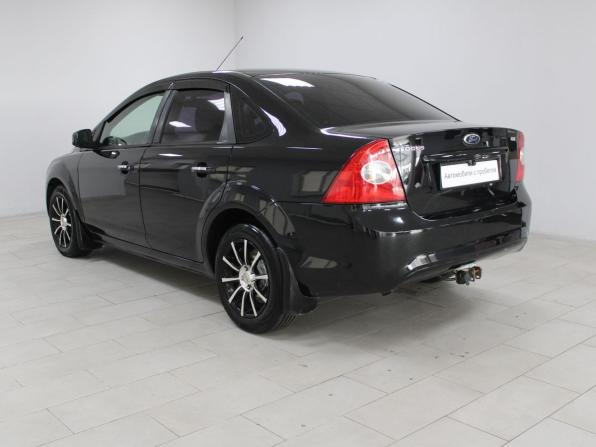 Ford Focus II Рестайлинг с пробегом 2010 года, цена 569 900 рублей, 185258 км, седан, Автокод Объявления