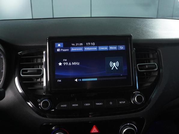 Hyundai Solaris II Рестайлинг с пробегом 2021 года, цена 1 589 000 рублей, 93551 км, седан, Автокод Объявления
