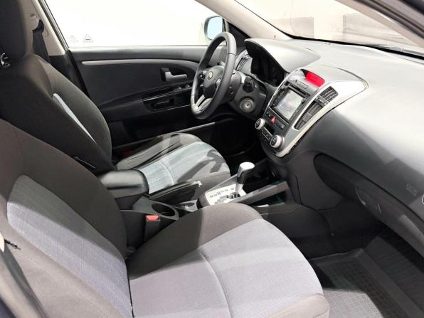 Kia Ceed I Рестайлинг с пробегом 2010 года, цена 643 326 рублей, 349336 км, универсал, Автокод Объявления