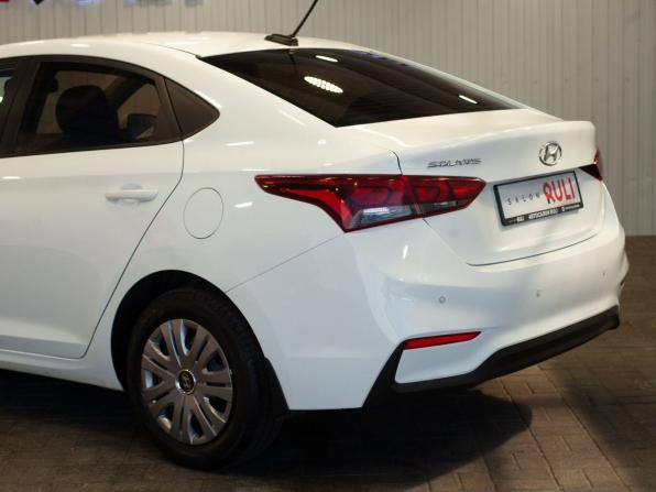 Hyundai Solaris II с пробегом 2018 года, цена 1 245 000 рублей, 181334 км, седан, Автокод Объявления