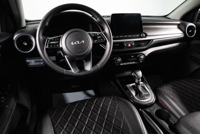 Kia Cerato IV Рестайлинг с пробегом 2021 года, цена 2 589 000 рублей, 34000 км, седан, Автокод Объявления