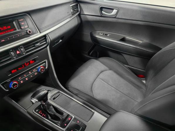 Kia Optima IV Рестайлинг с пробегом 2019 года, цена 2 100 000 рублей, 101000 км, седан, Автокод Объявления