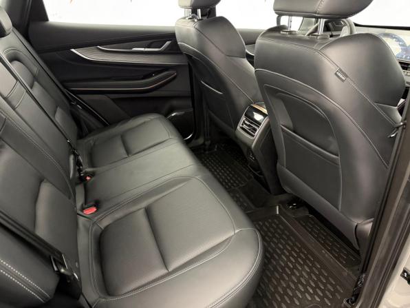 Exeed LX I Рестайлинг 2 с пробегом 2024 года, цена 2 310 000 рублей, 9325 км, внедорожник, Автокод Объявления