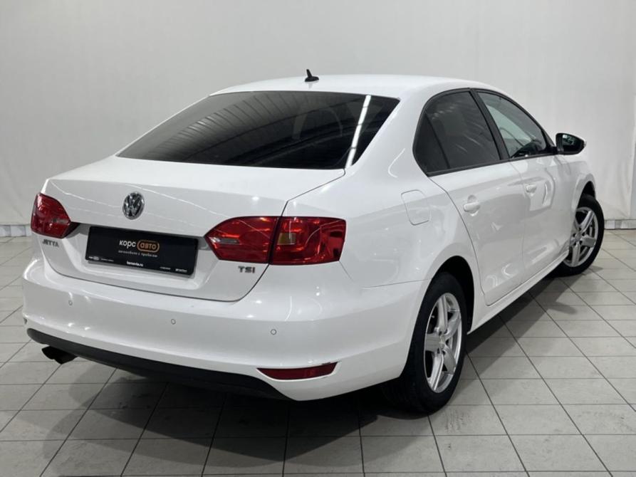 Volkswagen Jetta VI Курск  - изображение 3
