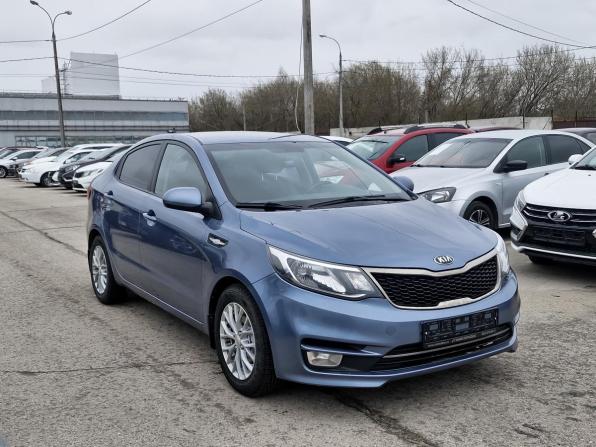 Kia Rio III Рестайлинг с пробегом 2016 года, цена 999 000 рублей, 166553 км, седан, Автокод Объявления