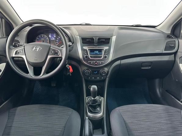 Hyundai Solaris I Рестайлинг с пробегом 2016 года, цена 850 000 рублей, 186397 км, седан, Автокод Объявления