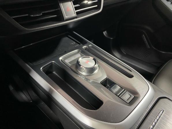 Haval Jolion I с пробегом 2023 года, цена 1 865 000 рублей, 33779 км, внедорожник, Автокод Объявления