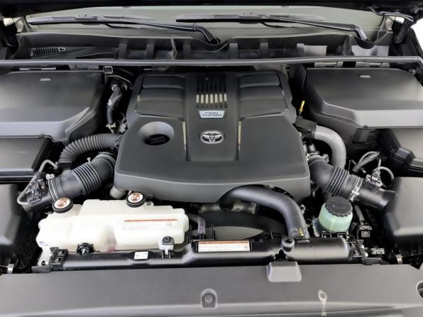 Toyota Land Cruiser 300 Series с пробегом 2024 года, цена 12 225 000 рублей, 35000 км, внедорожник, Автокод Объявления