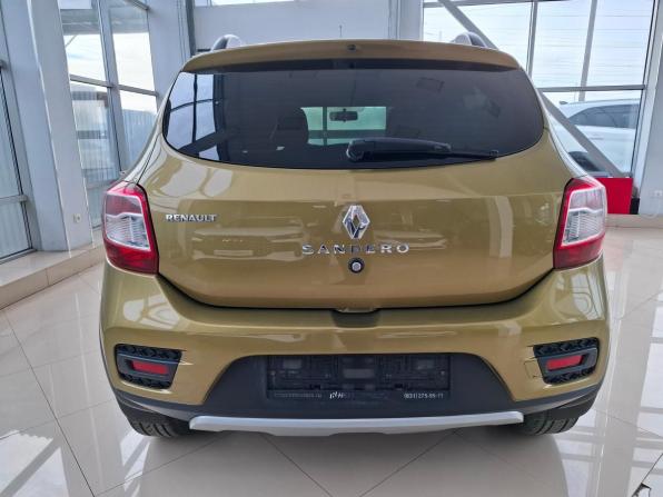 Renault Sandero II с пробегом 2017 года, цена 1 019 000 рублей, 135000 км, хэтчбек, Автокод Объявления
