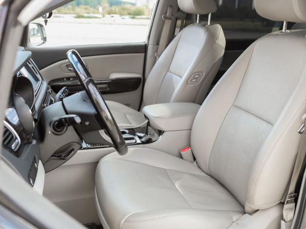 Kia Carnival III с пробегом 2019 года, цена 2 600 000 рублей, 141263 км, минивэн, Автокод Объявления