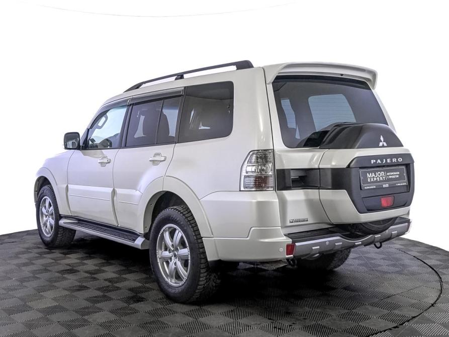 Mitsubishi Pajero IV Рестайлинг 2 Москва  - изображение 7