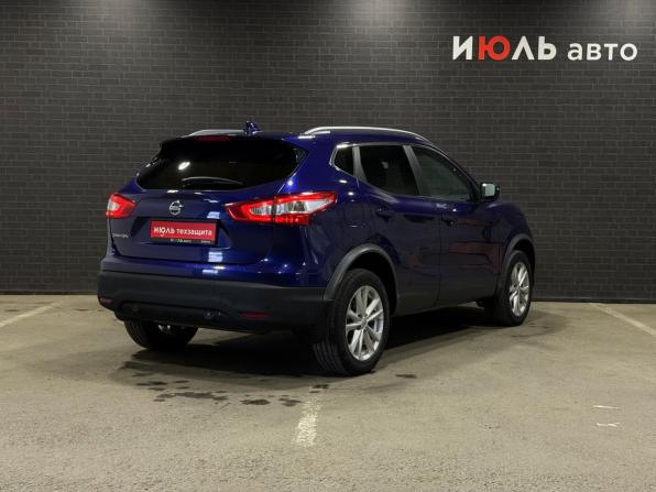 Nissan Qashqai II с пробегом 2017 года, цена 1 799 000 рублей, 99247 км, внедорожник, Автокод Объявления